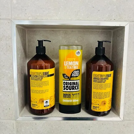 The - A Away From Home, With Private & Secluded Sauna Access Σπίτι διακοπών *