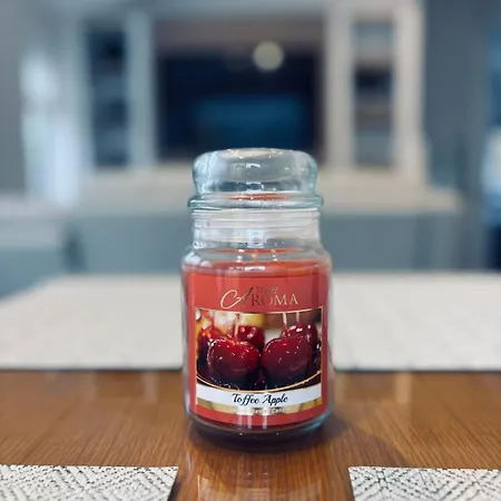 The - A Away From Home, With Private & Secluded Sauna Access Killaloe