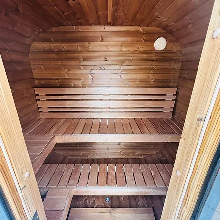 Holiday home The - A Away From Home, With Private & Secluded Sauna Access *