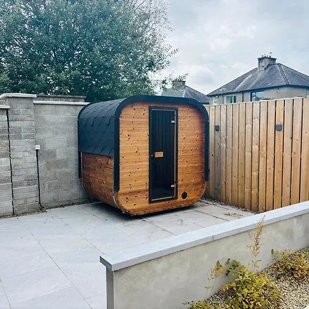 The - A Away From Home, With Private & Secluded Sauna Access * Killaloe