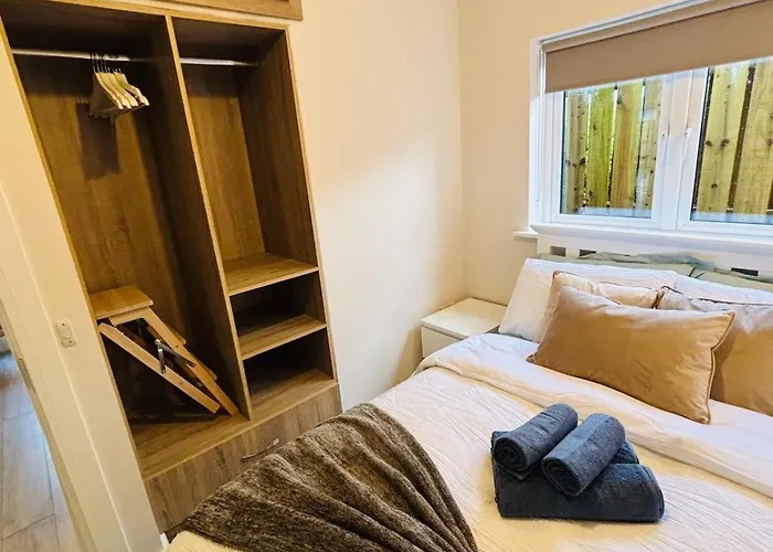 The - A Away From Home, With Private & Secluded Sauna Access בית נופש *