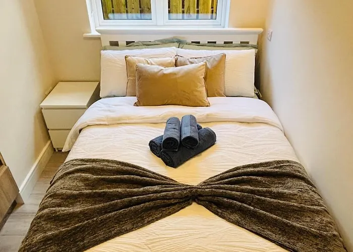 בית נופש The - A Away From Home, With Private & Secluded Sauna Access קילאלו